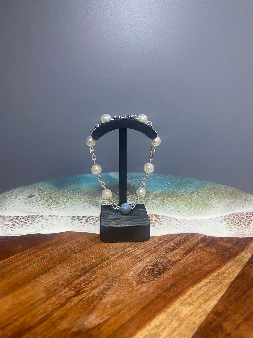 Classic Pearl and Silver Chain Bracelet - White Pearls